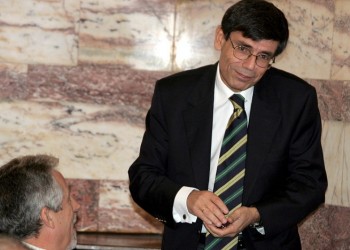 «Έφυγε» ο Γιάννης Αγγέλου, στενός συνεργάτης του Κώστα Καραμανλή