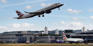 Βρετανία: Αεροπλάνο της British Airways προσγειώθηκε στο Εδιμβούργο... κατά λάθος
