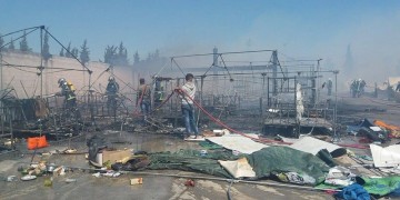 Υπό έλεγχο η φωτιά στο Κέντρο Φιλοξενίας προσφύγων στα Διαβατά (βίντεο)
