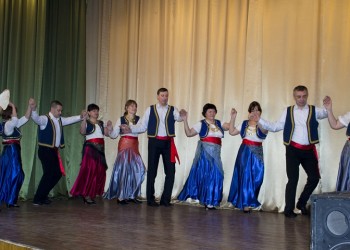 Греки Донецка отметили День независимости Греции (фото)