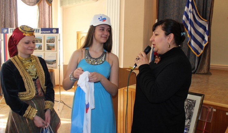 Греки Ростова-на-Дону ознакомили студентов города с историей и культурой Греции (фото)
