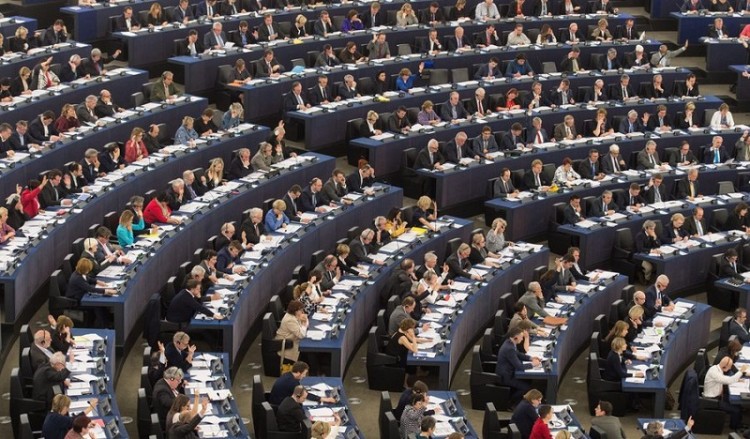 Το Ευρωκοινοβούλιο προτείνει τη διακοπή των ενταξιακών διαπραγματεύσεων με την Τουρκία