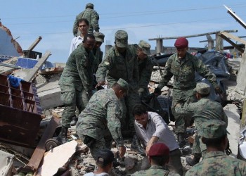 Εκατοντάδες οι νεκροί από τον καταστροφικό σεισμό στον Ισημερινό