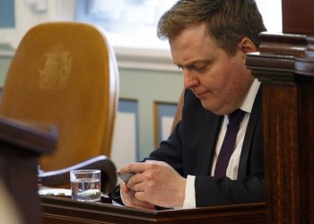 Panama Papers: Ο πρωθυπουργός της Ισλανδίας ζήτησε διάλυση του κοινοβουλίου