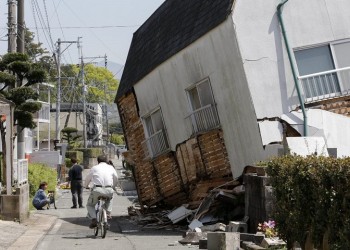 Τρόμος και θάνατος από το σεισμό των 6,5 Ρίχτερ στην Ιαπωνία (βίντεο-φωτο)