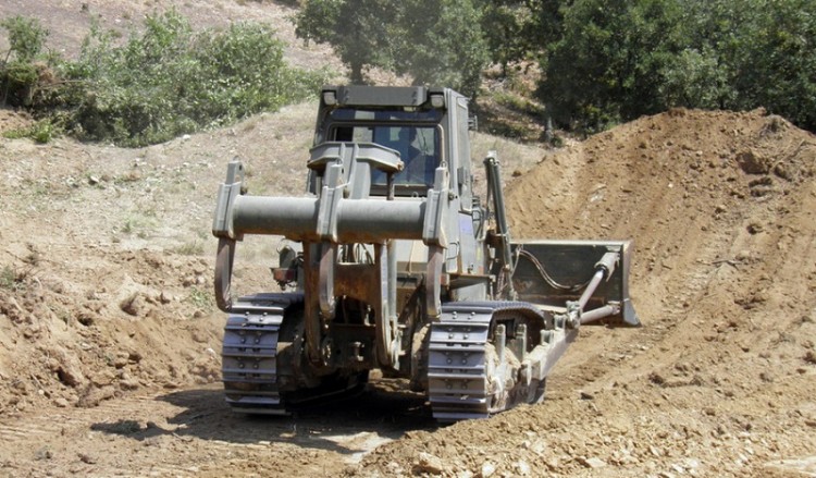 Ο Δήμος Θάσου θα πληρώσει 345.000 για έργο που δεν τελείωσε ποτέ!