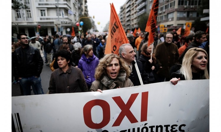 Απεργούν οι εκπαιδευτικοί – Μαινόμενοι κατά Φίλη
