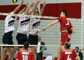 ΠΑΟΚ: Έκανε την ανατροπή απέναντι στον Ολυμπιακό με 2-3 σετ