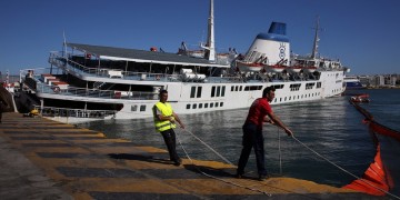 Σενάριο δολιοφθοράς στο ημιβυθισμένο «Παναγία Τήνου»