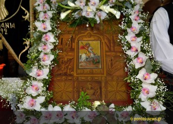 Με κάθε επισημότητα η υποδοχή της ιερής εικόνας του Αγίου Γεωργίου Περιστερεώτα στην Αργυρούπολη Αττικής (φωτο, βίντεο)