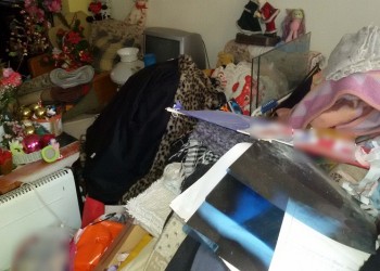 Θεσσαλονίκη: 6,5 τόνους σκουπίδια είχε στο σπίτι του ζευγάρι ομογενών! (φωτο)