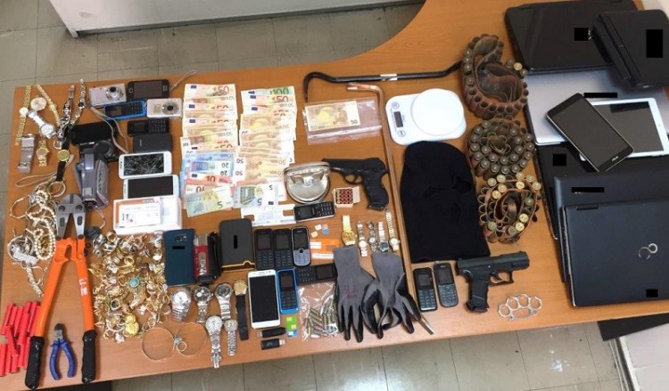 Εξαρθρώθηκε «σκληρή» σπείρα Αλβανών που διέπραττε ένοπλες ληστείες και φόνους