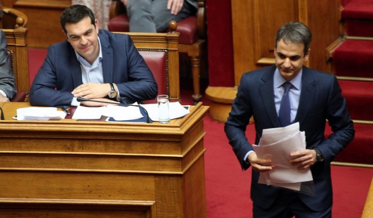 Σύγκρουση για την υπόθεση Καλογρίτσα και τις τηλεοπτικές άδειες