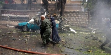 Νέα πολύνεκρη επίθεση κατά αμάχων στο Χαλέπι (φωτο)
