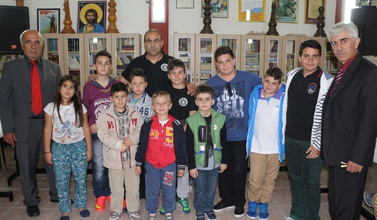 Αναβίωση των αυγομαχιών από τον Μορφωτικό Ποντιακό Σύλλογο «Αλέξανδρος Υψηλάντης» (φωτο)