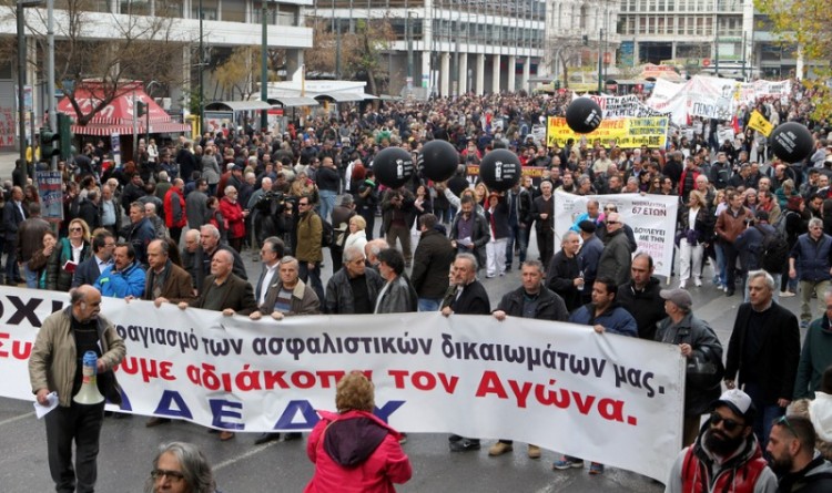 Απεργίες και συλλαλητήρια σήμερα ενόψει της ψήφισης του πολυνομοσχεδίου