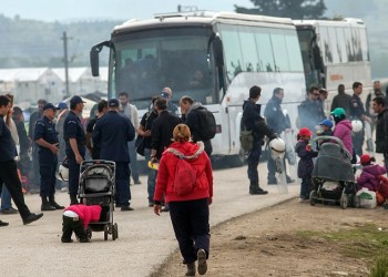 Αναχώρησαν 32 πούλμαν με πρόσφυγες από την Ειδομένη