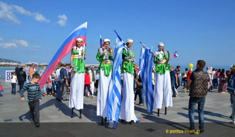 Pontos-news.gr, на Фестивале Греческой культуры "Крымский Маяк"
