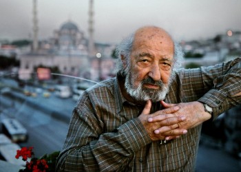Αφιέρωμα στον φημισμένο φωτογράφο Αρά Γκιουλέρ στο Μουσείο Μπενάκη