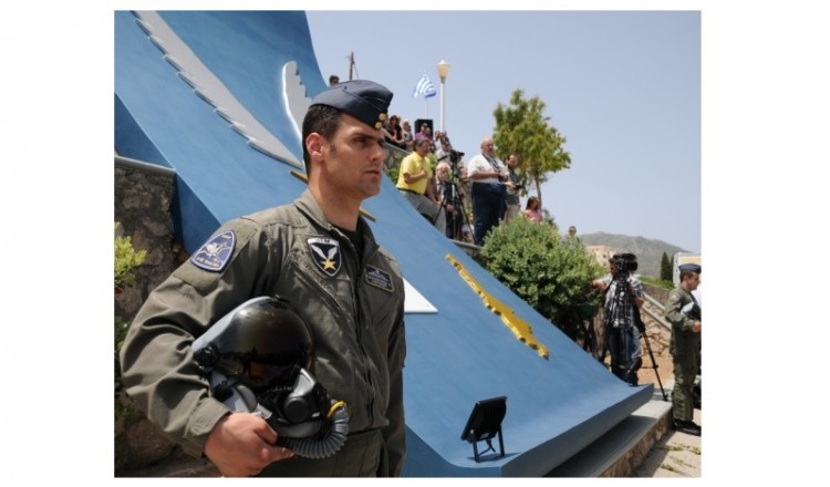 Τον σμηναγό Κώστα Ηλιάκη τίμησε η Πολεμική Αεροπορία