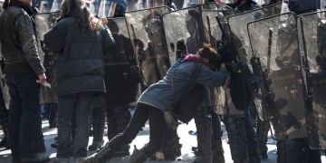 Χιλιάδες διαδηλωτές στους δρόμους για την Εργατική Πρωτομαγιά (φωτο)