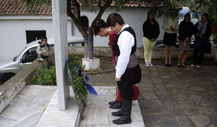 Εκδήλωση μνήμης για τη Γενοκτονία των Ελλήνων του Πόντου στο Πυργοχώρι Καβάλας (φωτο)