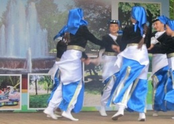 Армавирцы окунулись в мифы, музыку и танцы «Эллады»