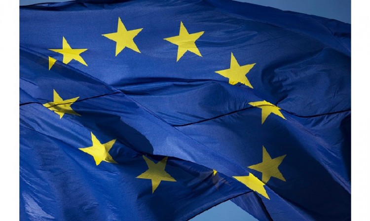 Οι Έλληνες χάνουν την πίστη τους στην Ευρώπη