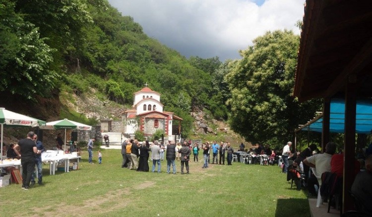 Την Ανάληψη του Κυρίου γιόρτασαν στον Κεχρόκαμπο Καβάλας (φωτο)