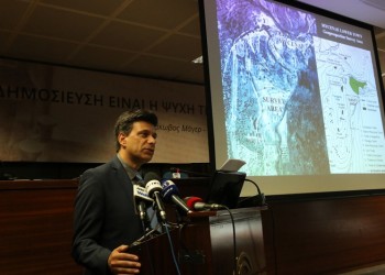 «Θρόνος του Αγαμέμνονα»: Τα ευρήματα που παρουσίασε ο καθηγητής Μαγγίδης