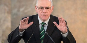 Βολές κατά Ερντογάν από τον πρόεδρο της Μπούντεσταγκ
