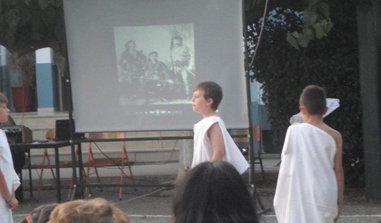 Θεατρικό για τον Πόντο στο 3ο δημοτικό σχολείο Ψαχνών