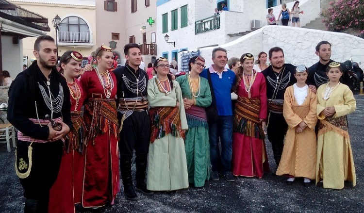 Ο Κλήδονας από τους Ποντίους της Σύρου