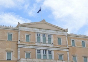 Новый закон о выборах в Греции не смог набрать 200 голосов в парламенте