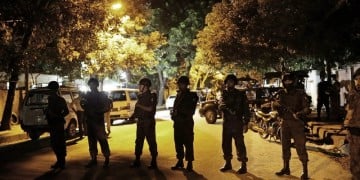 Μπαγκλαντές: Με μακελειό έληξε η ομηρία ξένων υπηκόων από το Ισλαμικό Κράτος