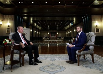 Ποιος ειδοποίησε τον Ερντογάν ότι γίνεται πραξικόπημα