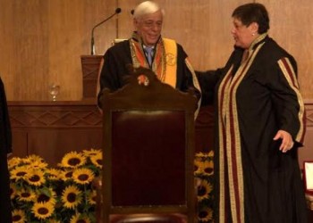 Καμπανάκι Παυλόπουλου για την κρίση: Αντίδοτο το ευρωομόλογο