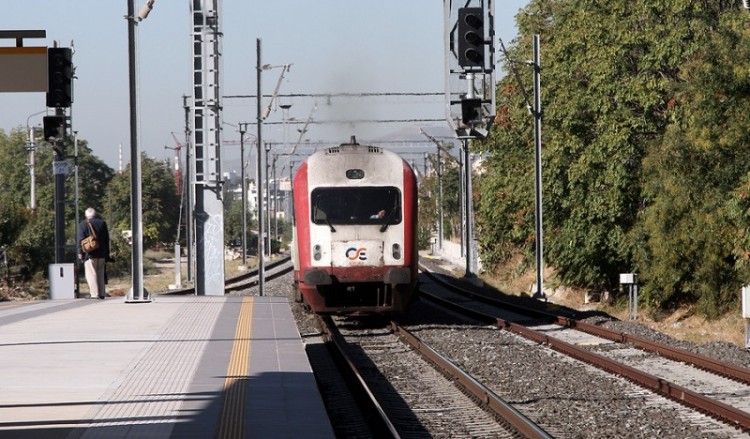 Δεν κυκλοφορούν σήμερα προαστιακός και τρένα 7