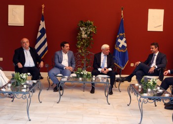 Άνοιξε ξανά το Προεδρικό Μέγαρο για τη γιορτή της Δημοκρατίας