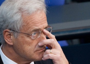 Μην με αγγίζεις βρωμιάρη Έλληνα! – Επίθεση Γερμανού επίσημου σε  Έλληνα φωτογράφο