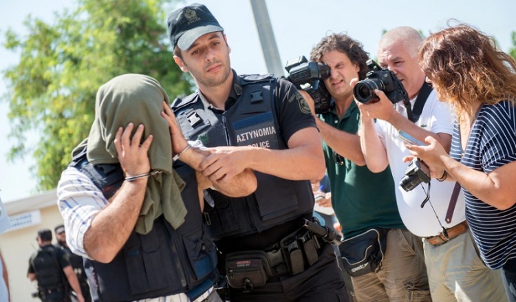 Ελεύθερος και δεύτερος Τούρκος στρατιωτικός