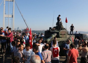 Τι γίνεται με την απόπειρα πραξικοπήματος στην Τουρκία – Δεκάδες νεκροί, χιλιάδες τραυματίες (φωτο-βίντεο)