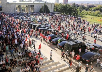 Δημοσιογράφος Politico: Πίσω από το πραξικόπημα θα μπορούσε να βρίσκεται ο Ερντογάν