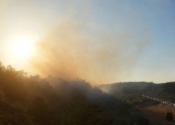 Φωτιές σε Κολυμβάρι Χανίων και Νεοχώρι Ιωαννίνων