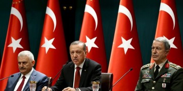 Τουρκία: Σαρωτικές αλλαγές στις ένοπλες δυνάμεις ετοιμάζει ο Ερντογάν