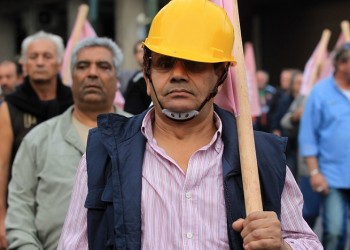 Μόνο το 4,3% των ανέργων βρίσκει δουλειά