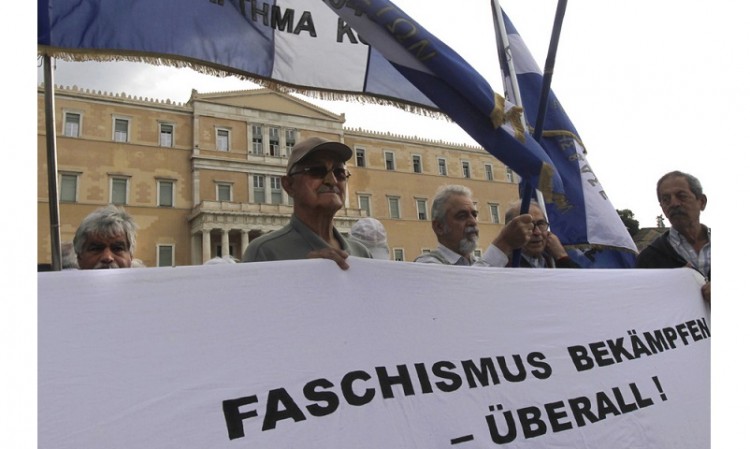 Der Spiegel: Πώς θα διεκδικήσει η Ελλάδα τις πολεμικές αποζημιώσεις