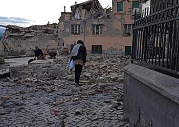 Φονικός σεισμός 6,2 βαθμών Ρίχτερ στην Ιταλία – Έσβησαν χωριά από το χάρτη