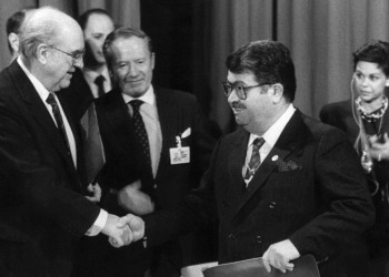 Ο Γκιουλέν «έφαγε» τον πατέρα μου, λέει ο γιος του Τουργκούτ Οζάλ