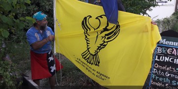 O Πόντιος... Σνούπι της Σάμου υψώνει τη σημαία του Πόντου (φωτο, βίντεο)